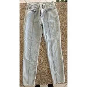 Closed Gloria Jeans Womens Size 27 Made In Italy Light Wash Raw Hem